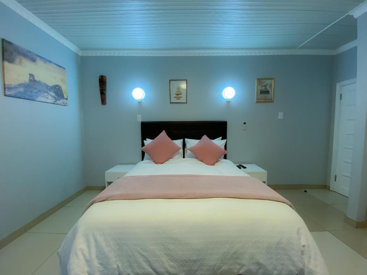Kv Luxury Guest House Johannesburg Bagian luar foto