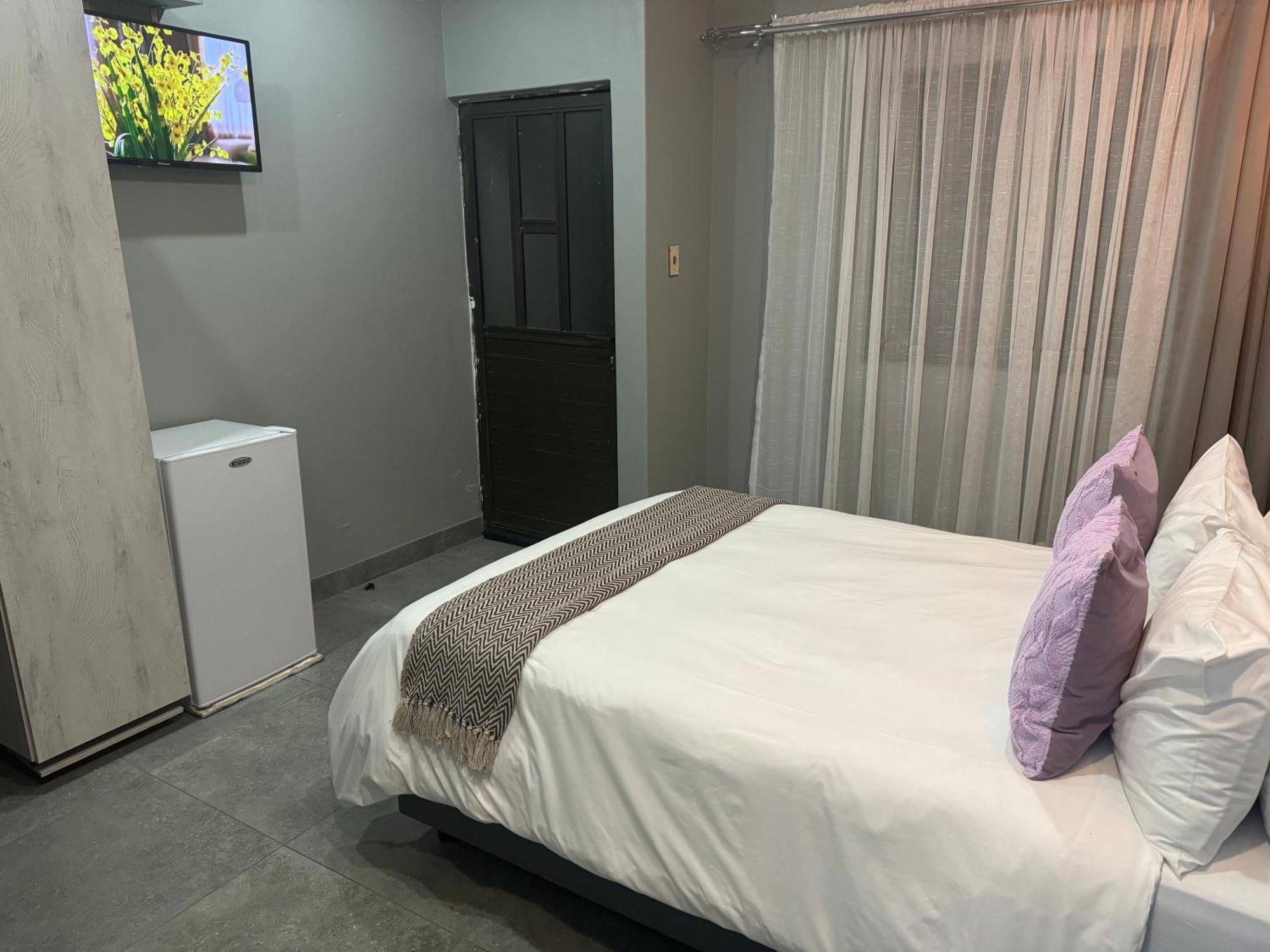Kv Luxury Guest House Johannesburg Bagian luar foto