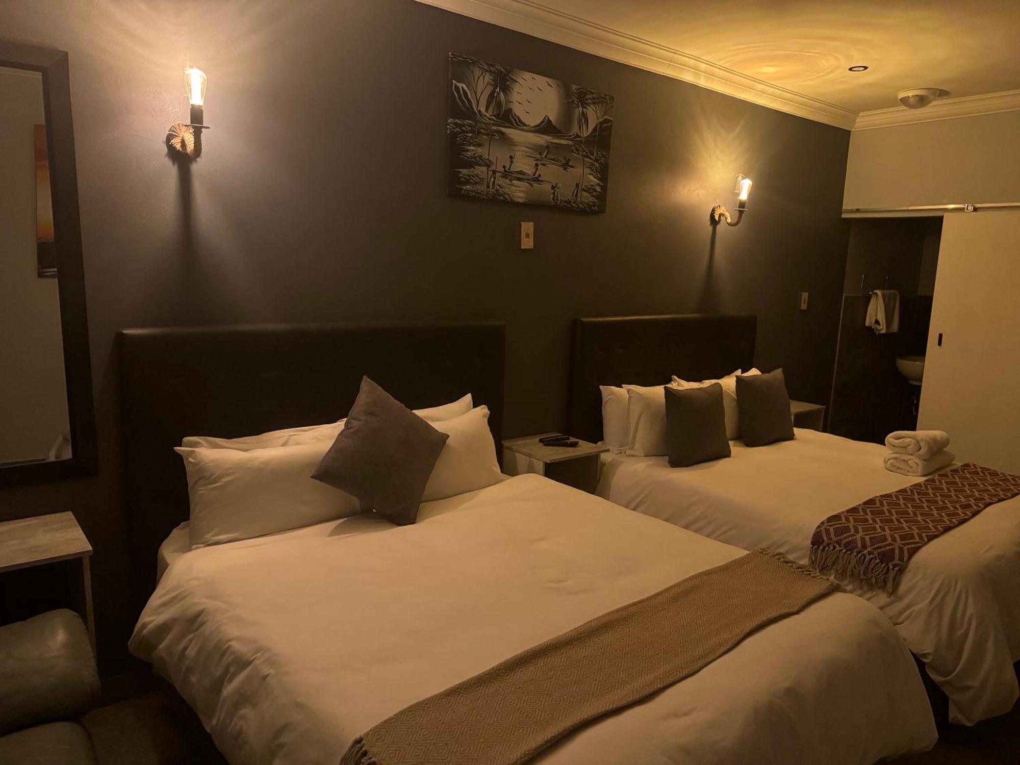 Kv Luxury Guest House Johannesburg Bagian luar foto